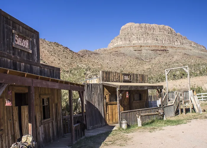 Grand Canyon Western Ranch Farm stay