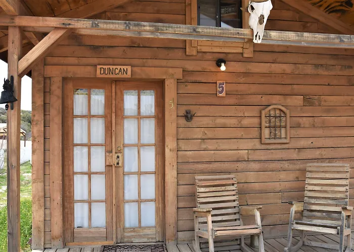 Grand Canyon Western Ranch Farm stay