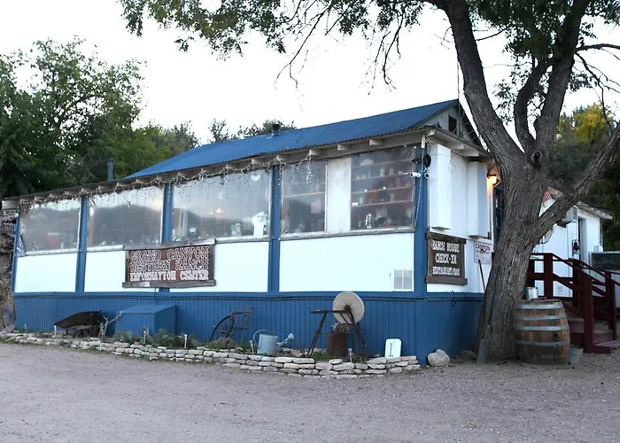 Grand Canyon Western Ranch Farm stay