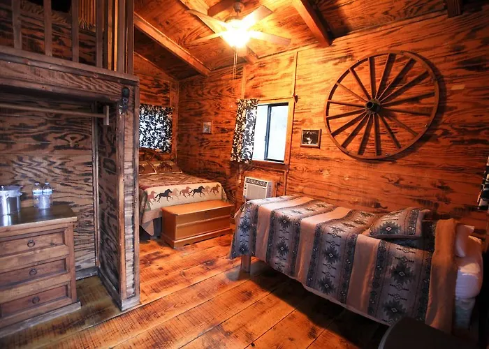 Grand Canyon Western Ranch Farm stay