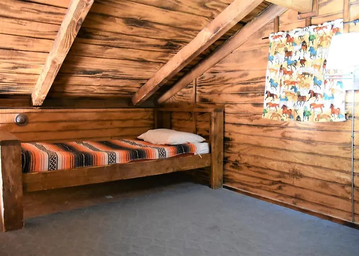 Grand Canyon Western Ranch Farm stay